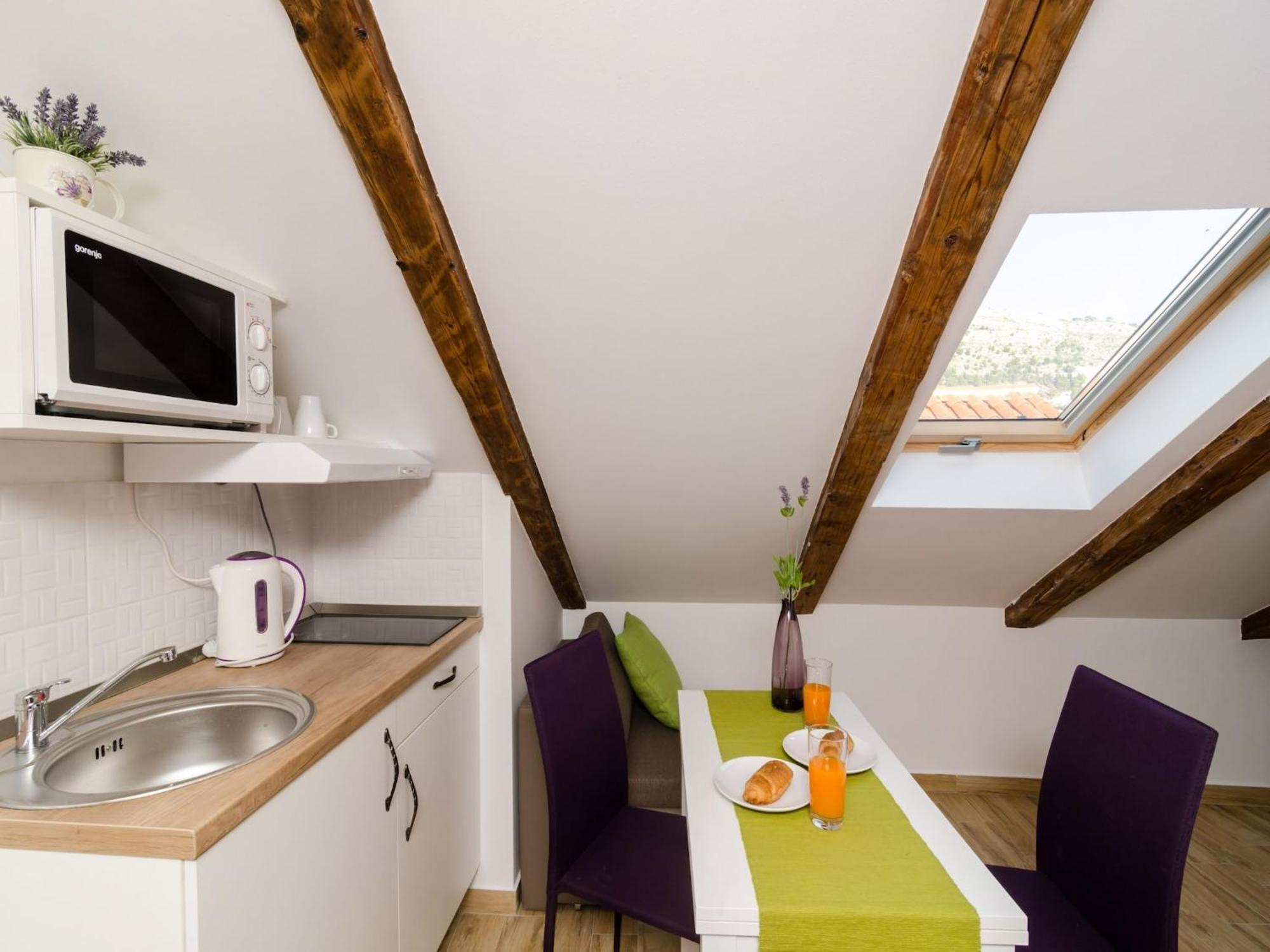 Lavender Garden - Comfort With Side Sea View Second Floor - 5 * Dubrownik